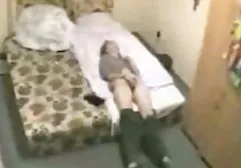 Solch ein luxuriöser und saftiger xxx titten Arsch verdient eine gute pikante Tracht Prügel