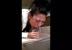 Die alte rothaarige Großmutter wurde angewiesen, zu keine titten porn ertrinken, was gut ist, anal