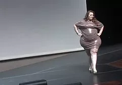 Die unersättliche Lady hätte sich mit zwei Mitgliedern gleichzeitig fast den Arsch sexy titten porn gebrochen
