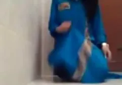 Junges und zerbrechliches Mädchen gegen naturtitten porn ein starkes Elefantenphallusmonster
