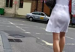 Junges german titten porn schlankes Mädchen kommt souverän mit einem großen Schwanz zurecht