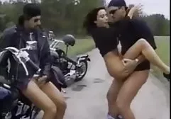 Reife titted Frau riesen titten porn neckte Mann für brutalen Fick