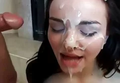 Pinke Fotze einer jungen Schönheit spritzt viel vom Wichsdildo big titten tube