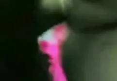 Süße lesbische Mädchen naturtitten porn nahm ein Picknick Lieblingswassermelone und Silikon-Dildos